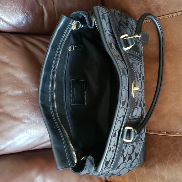 COACH 11063 Hampton Signature Black Canvas Carryall Tote - Picture 10 of 16